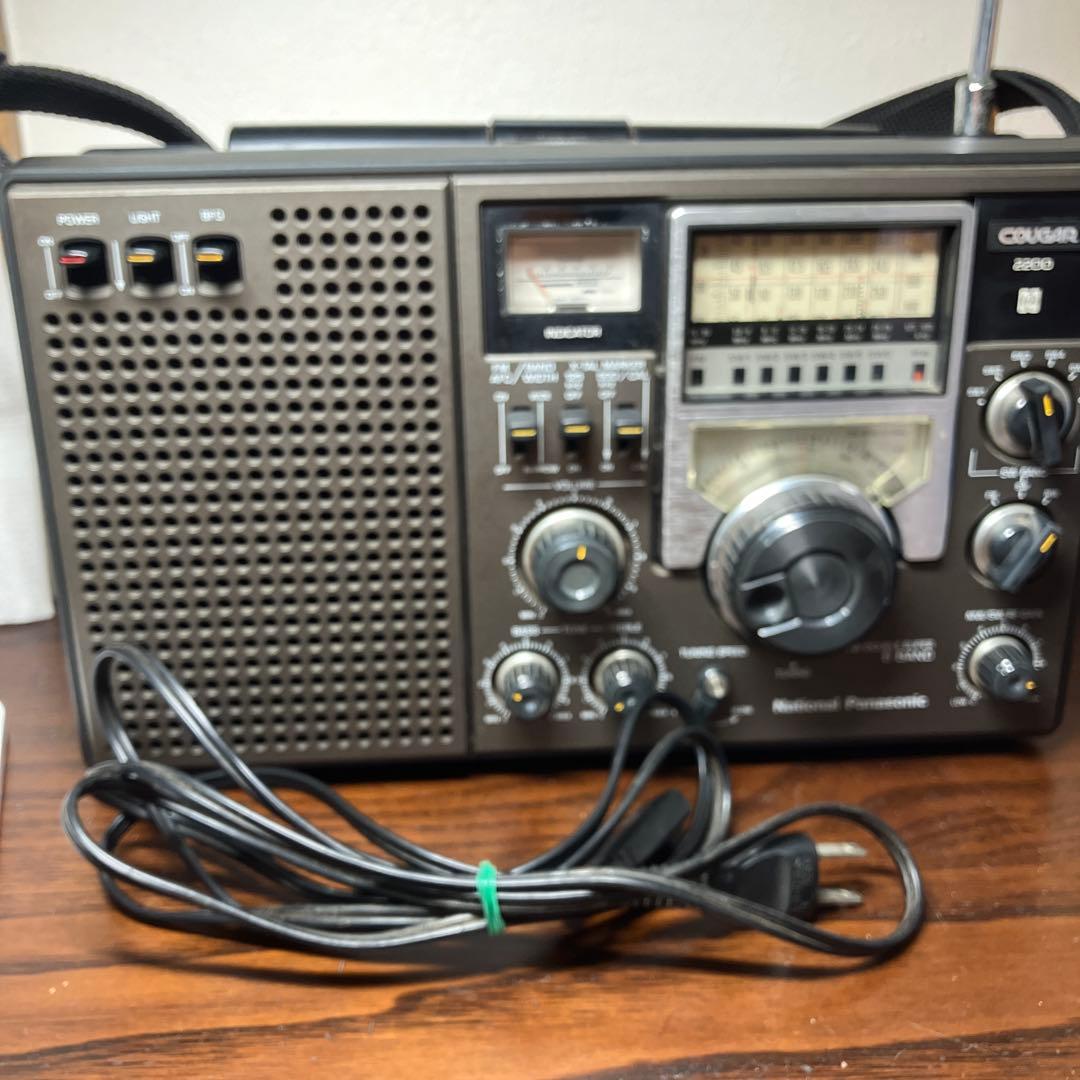 ラジオ　B C Lラジオ　パナソニック　COUGAR RF2200