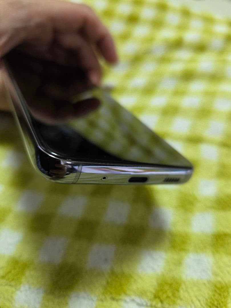 Galaxy s20 simフリー　訳あり