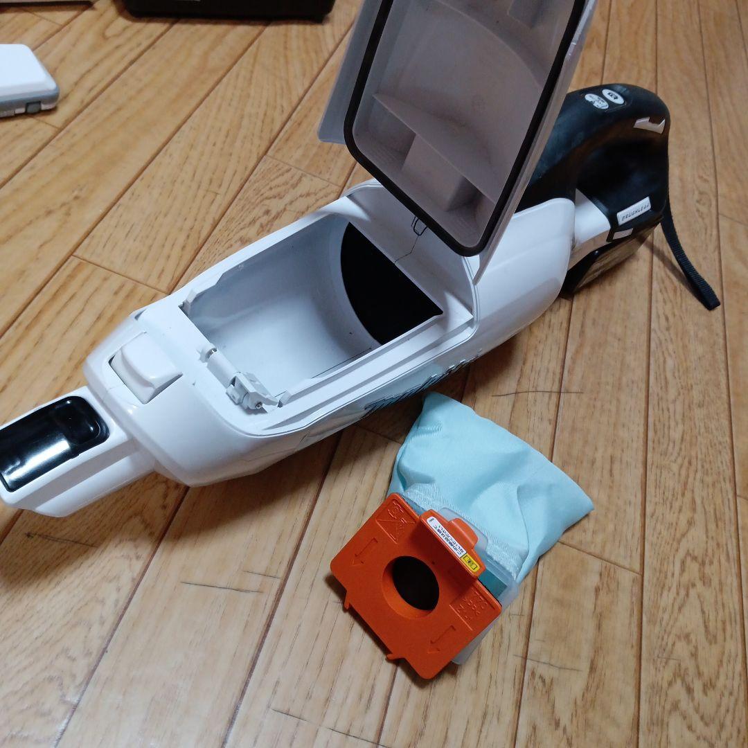 マキタ18V充電式クリーナ CL282FD純正バッテリ、急速充電器、サイクロン付