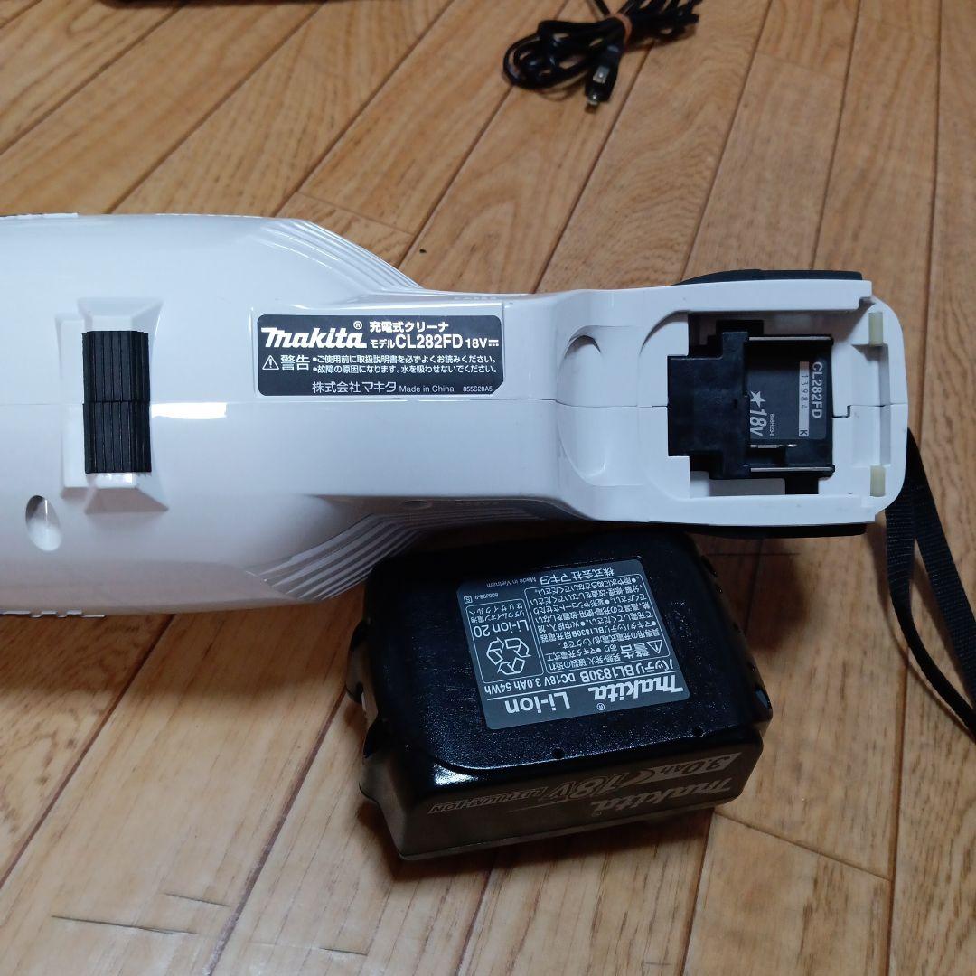 マキタ18V充電式クリーナ CL282FD純正バッテリ、急速充電器、サイクロン付