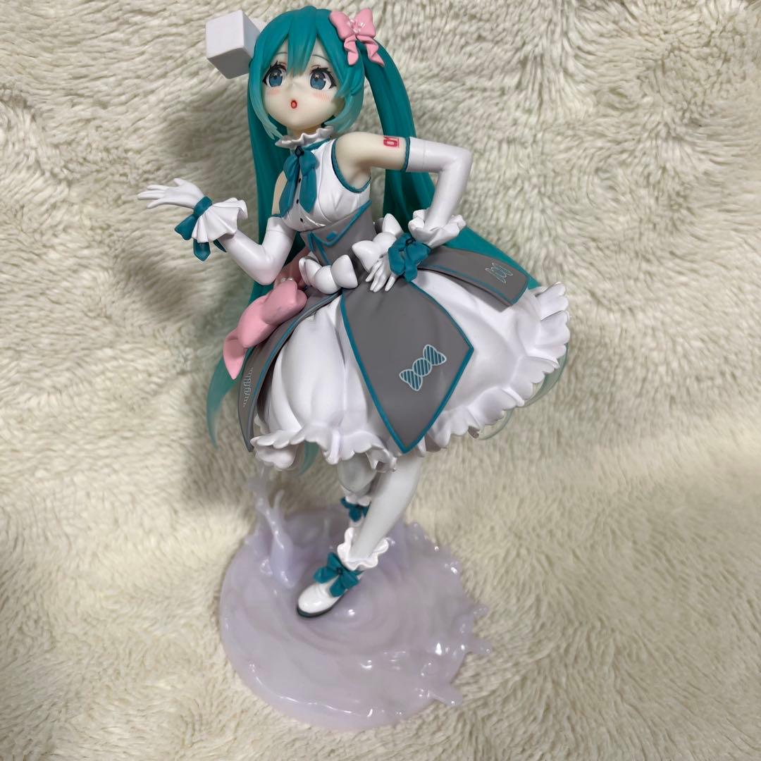 ★初音ミクスケールフィギュア〜Melty Sugar ver.〜タイトーくじB賞