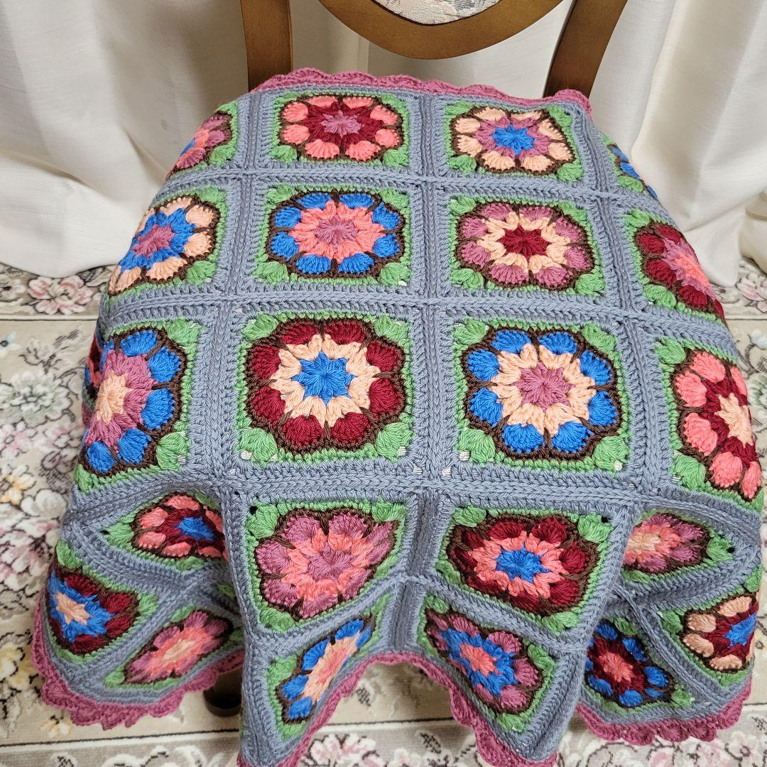ブランケット　アフリカンフラワー　モチーフ編み　ウール100%　手編み