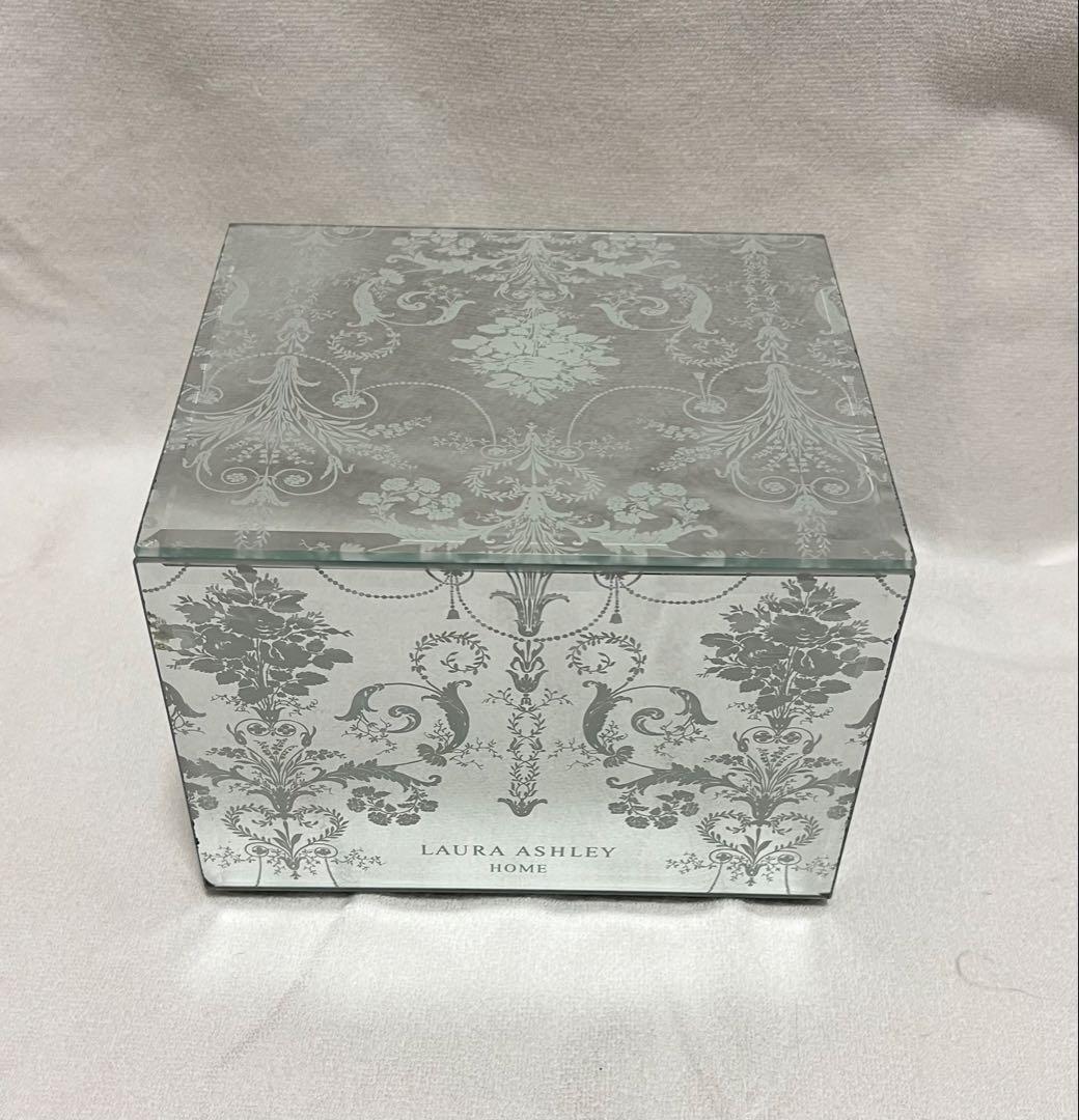 ローラアシュレイ ジュエリーボックス