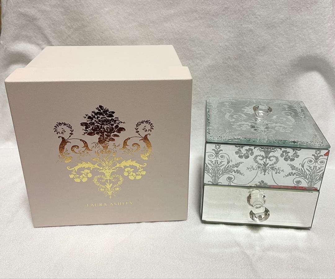 ローラアシュレイ ジュエリーボックス