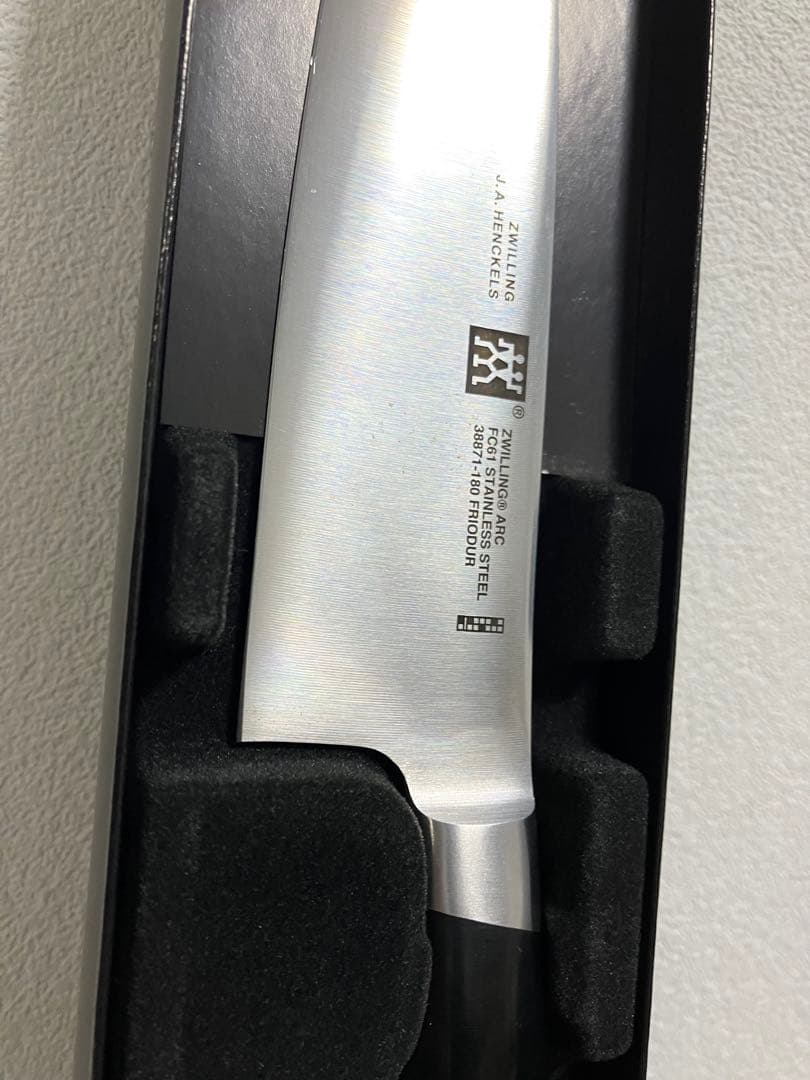 ZWILLING ツヴィリング アーク　シェフナイフ 18cm 未使用 汚れ有り