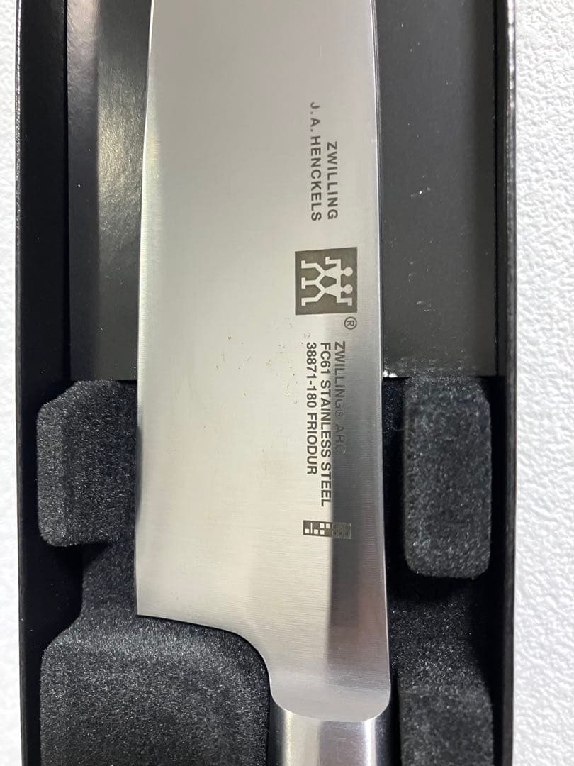 ZWILLING ツヴィリング アーク　シェフナイフ 18cm 未使用 汚れ有り