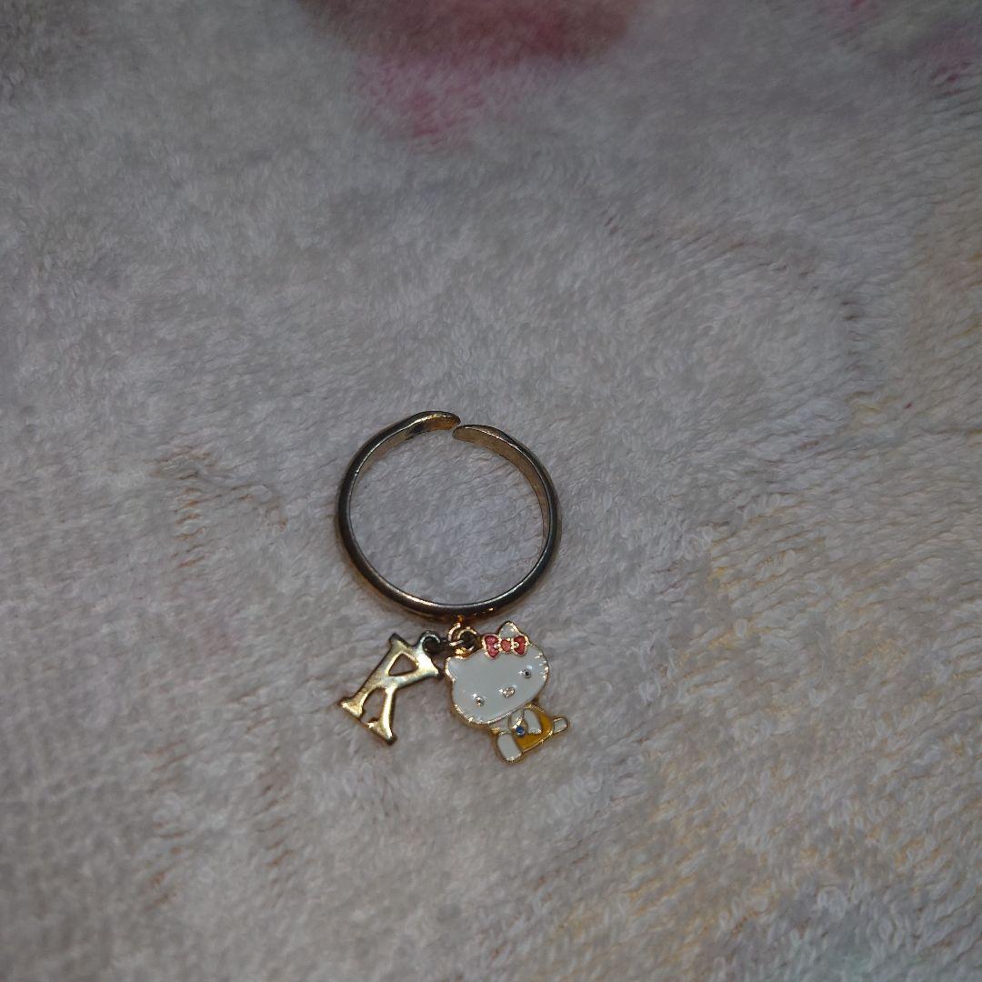 22日まで値下げハローキティケース入りフリーサイズ指輪（1970年代のもの。）