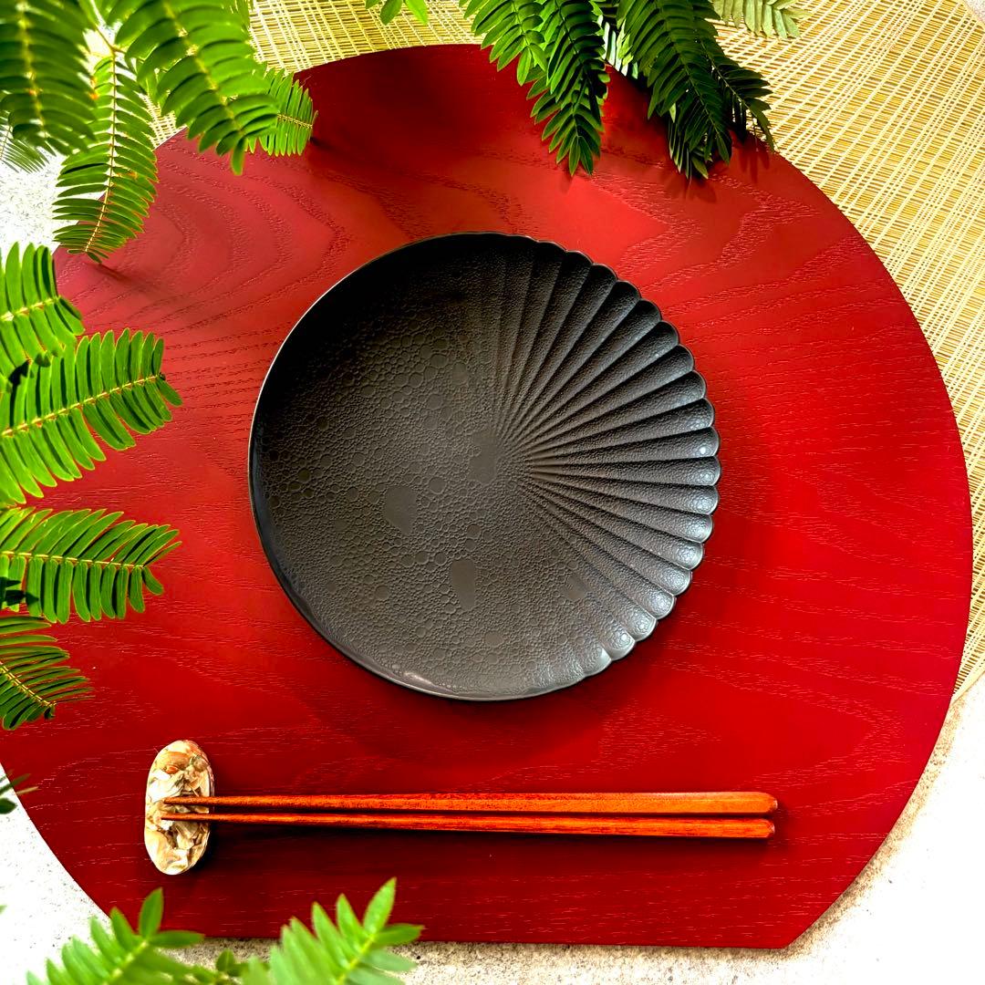 片菊彫プレート　16cm皿　２枚　泡化粧　パレスプレート　黒 高級料亭中皿 作家