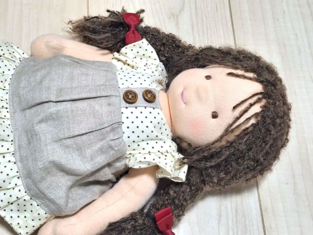 ウォルドルフ人形 女の子 抱き人形
