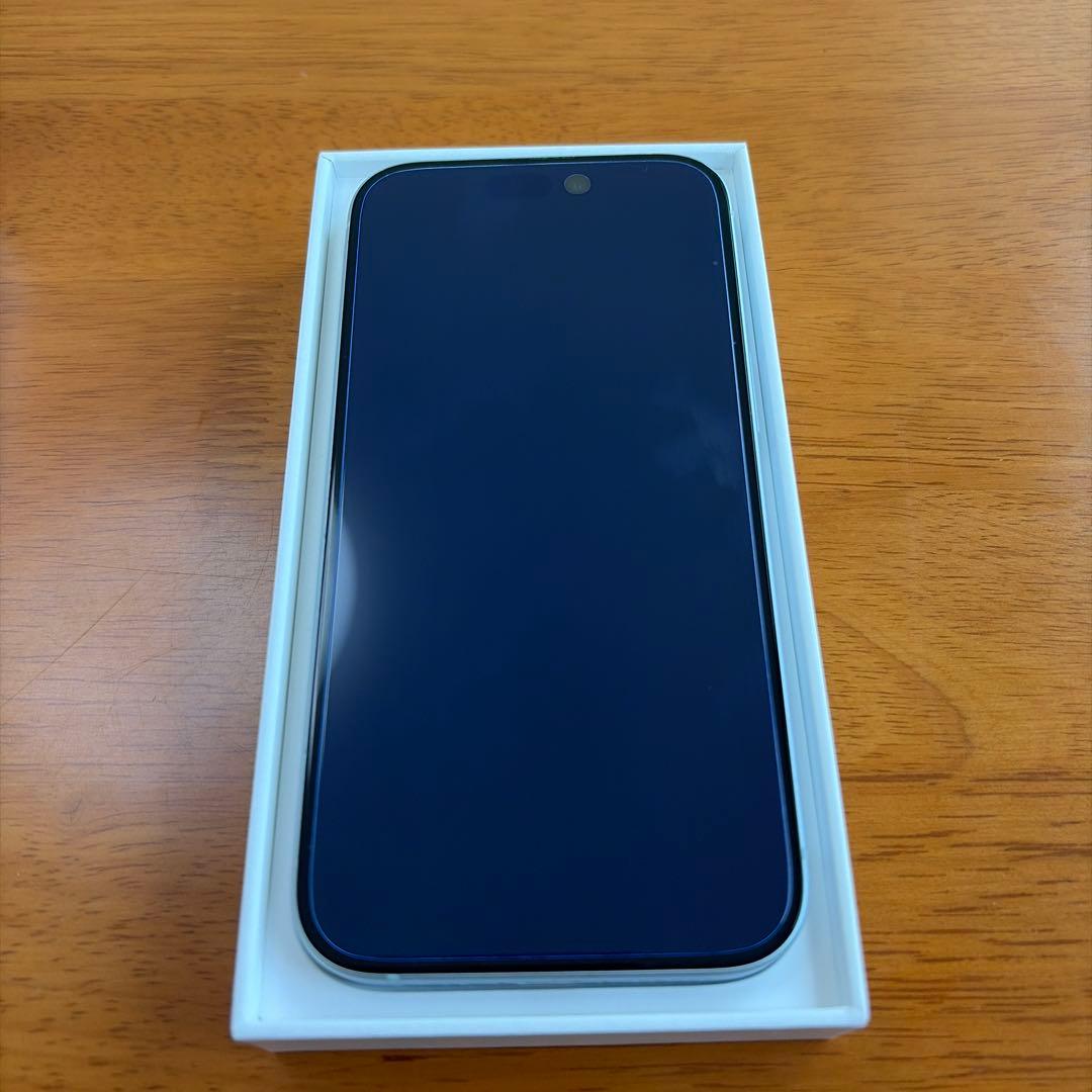 スマートフォン本体 Apple iPhone 15