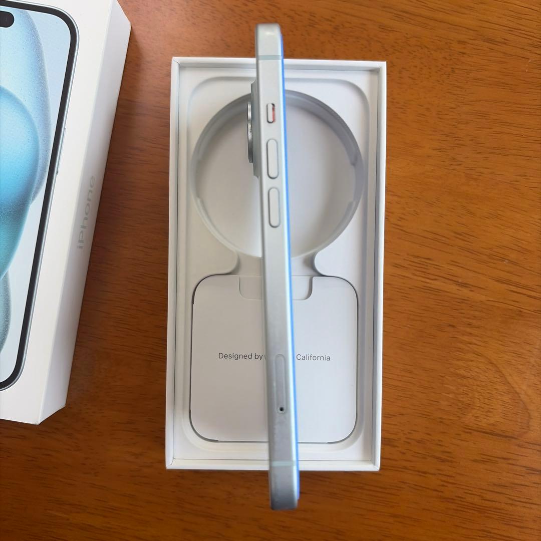 スマートフォン本体 Apple iPhone 15