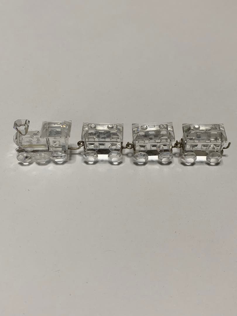 スワロフスキー製のクリスタルオブジェ「ミニトレインセット」