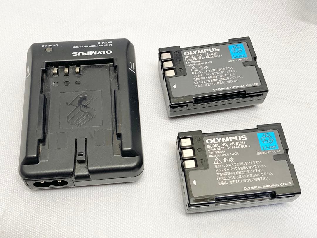 ともOLYMPUS オリンパス E-510 デジタル一眼レフカメラ