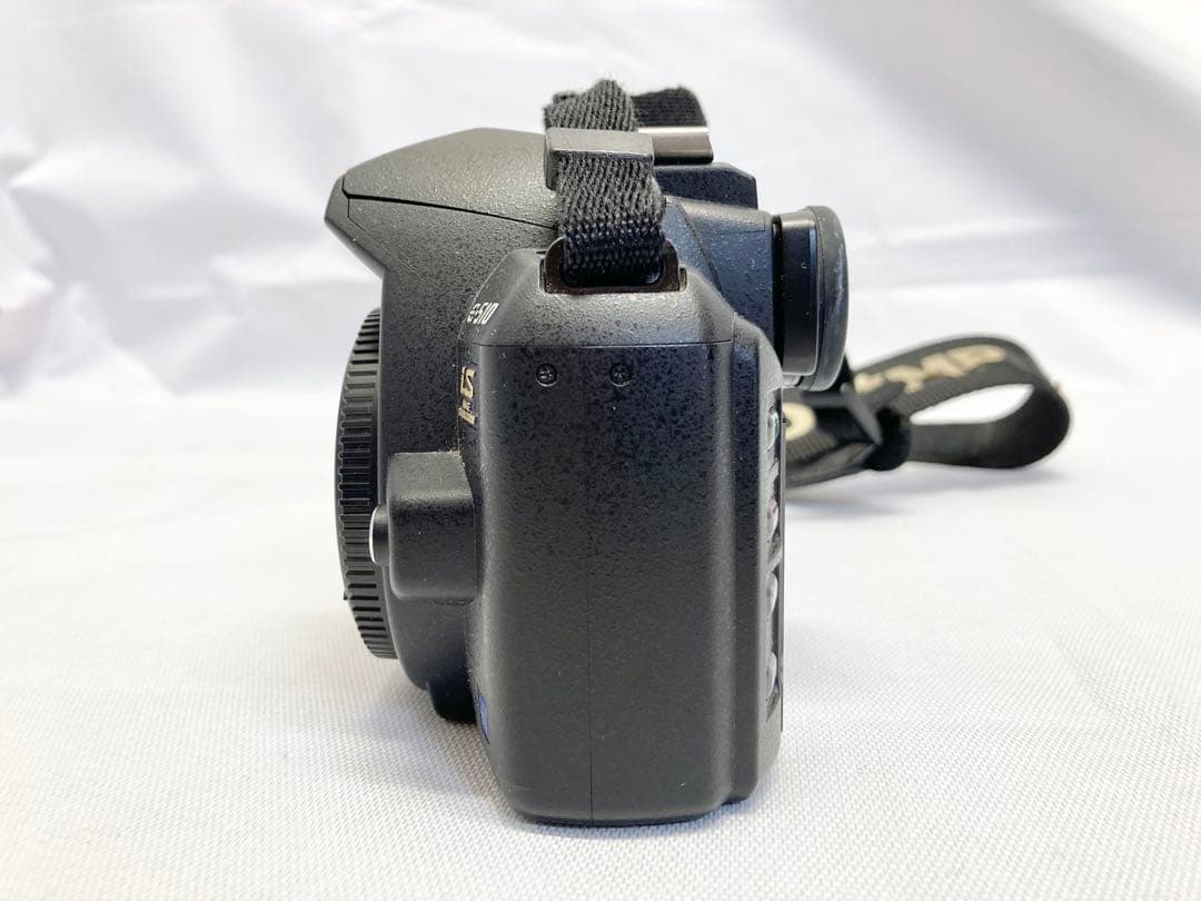 ともOLYMPUS オリンパス E-510 デジタル一眼レフカメラ