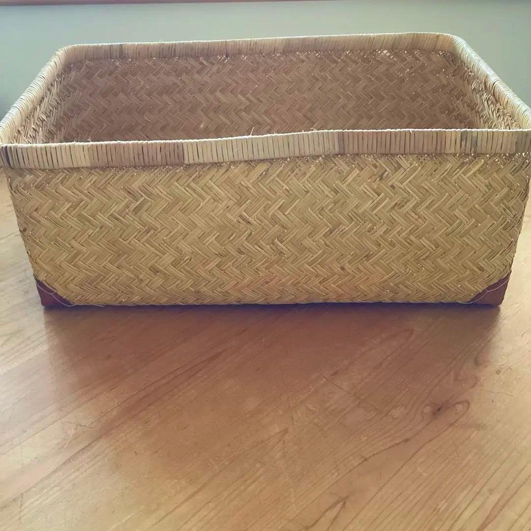 竹行李　鳥越の竹細工　すず竹　約40cm×60cm 高さ24cm