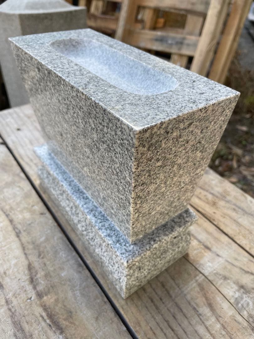 水鉢　国産品　花沢石　手作り　お墓