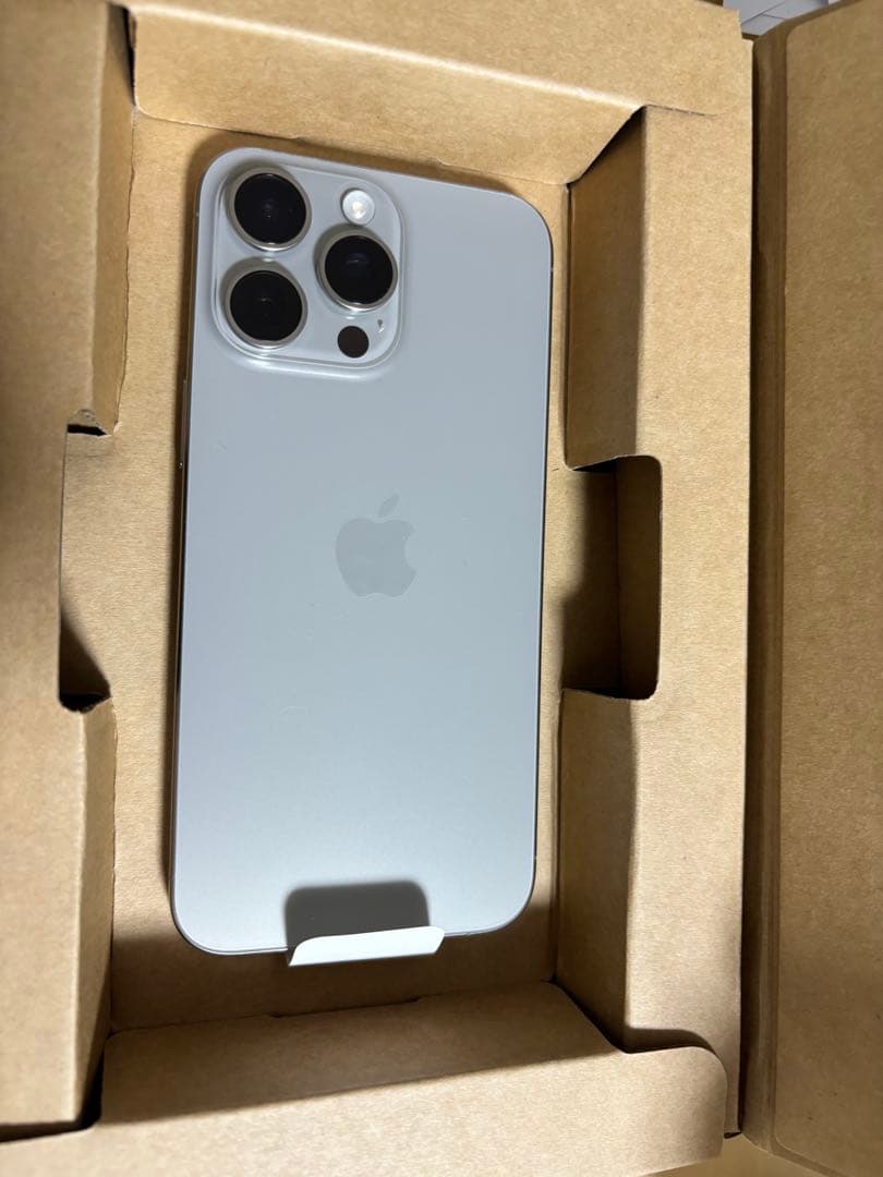 海外版iphone15promax 256g エクスプレス交換