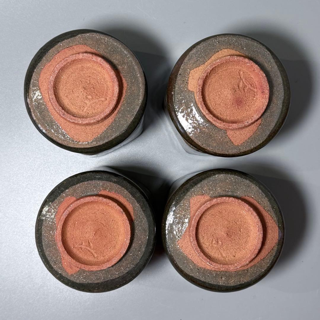 中里重利　造　絵唐津　亀甲向付　四客　共箱　高さ7.9cm　おしゃれな器