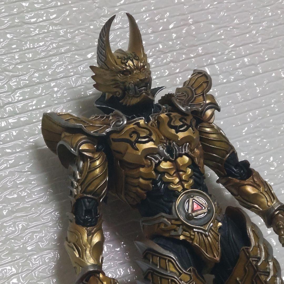 魔戒可動　黄金騎士ガロ・翔