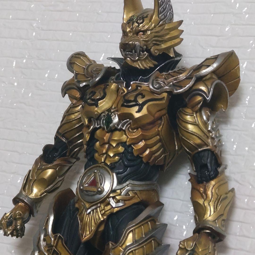 魔戒可動　黄金騎士ガロ・翔