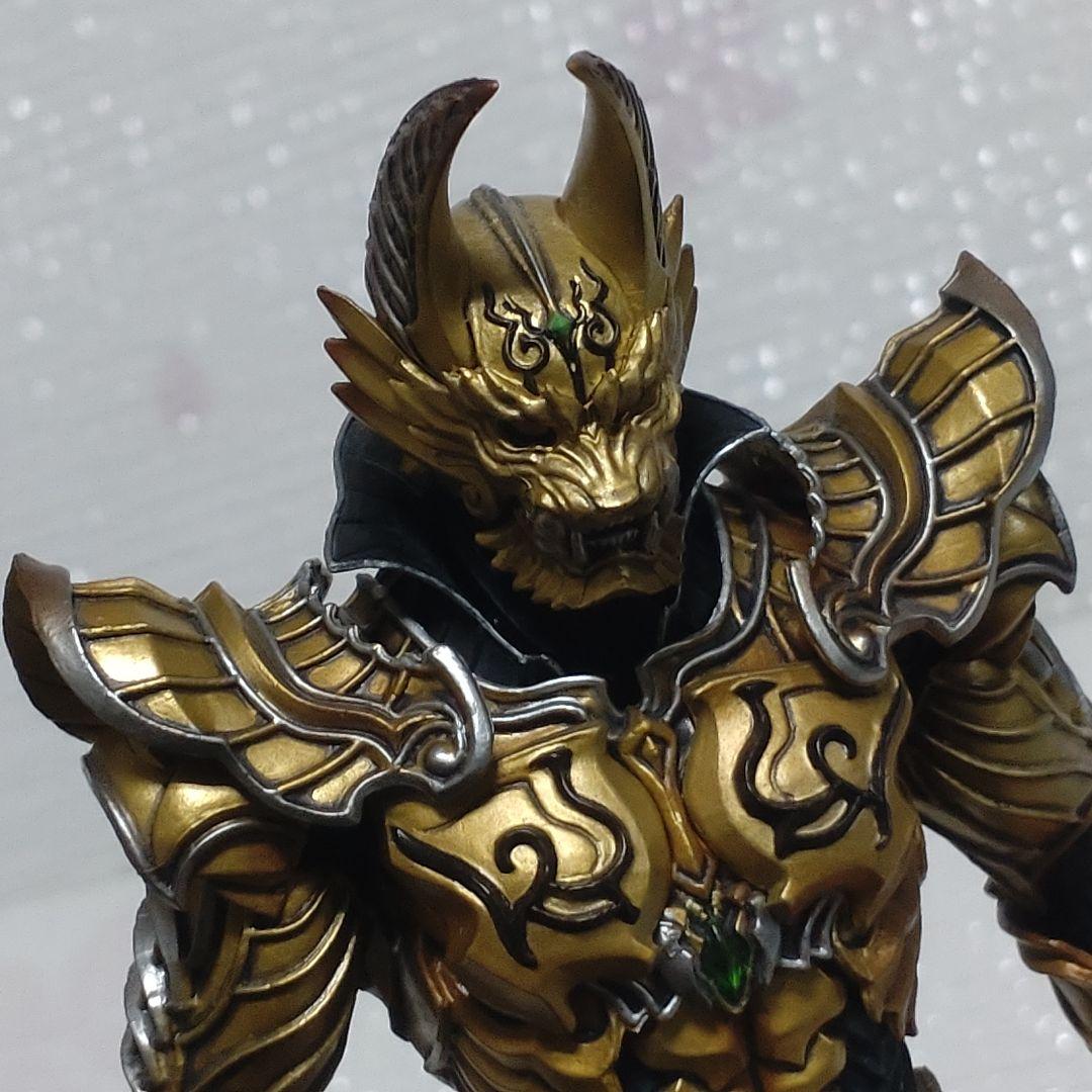 魔戒可動　黄金騎士ガロ・翔