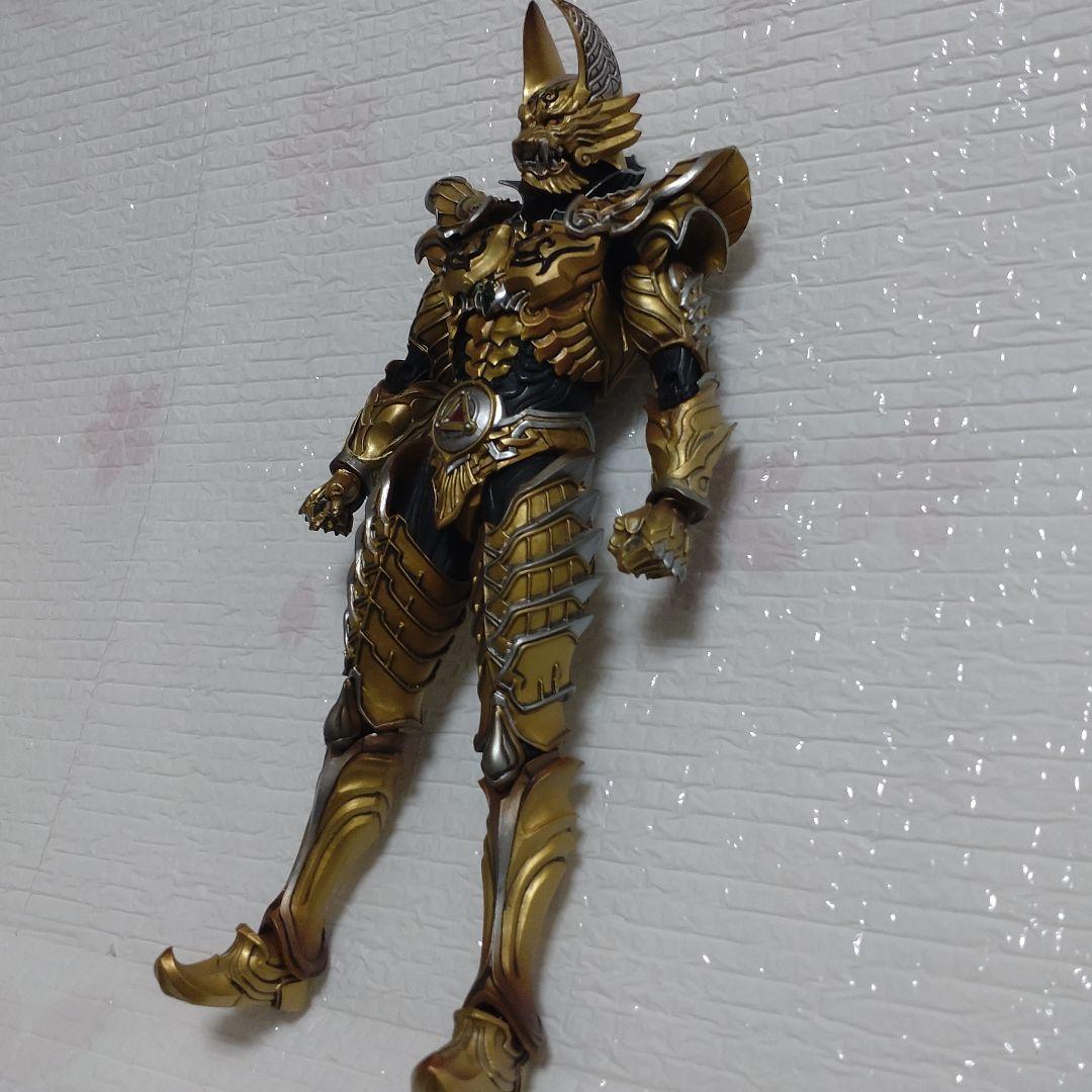 魔戒可動　黄金騎士ガロ・翔