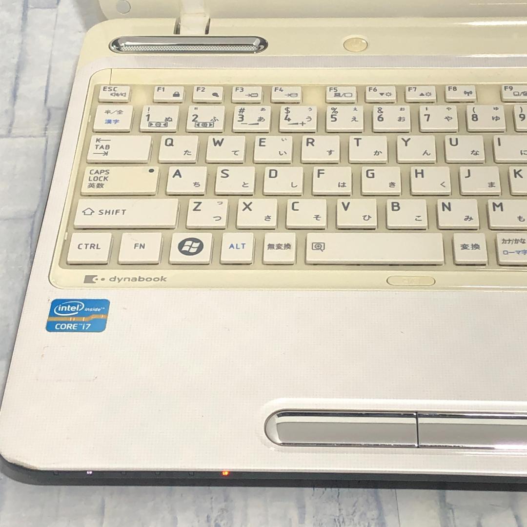 東芝 ノートパソコン本体 Core i7/SSD256GB/8GB/Win10