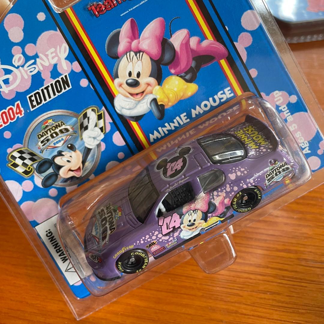 ナスカー 1/64 シボレー デイトナ500 ディズニー エディション 2004