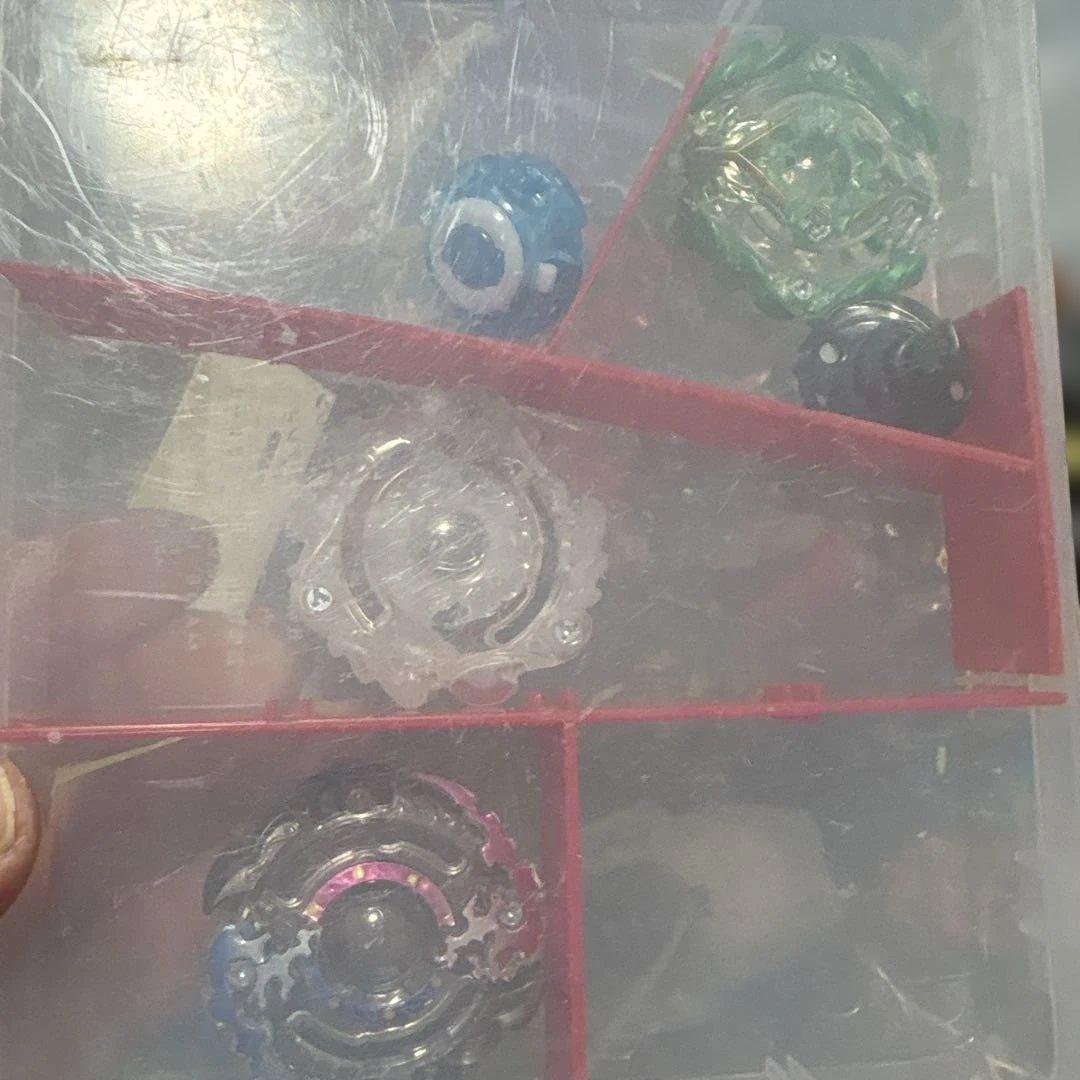 ベイブレードX　ベイブレードバースト　など　引退品　約10キロ