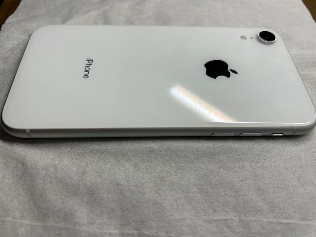 iPhone XR 本体