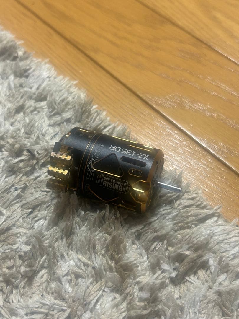 「中古」HITEC ブラシレスモーター(13.5T)