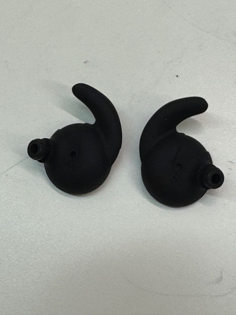 ワイヤレスイヤホン BONXBOOST 未使用　二個