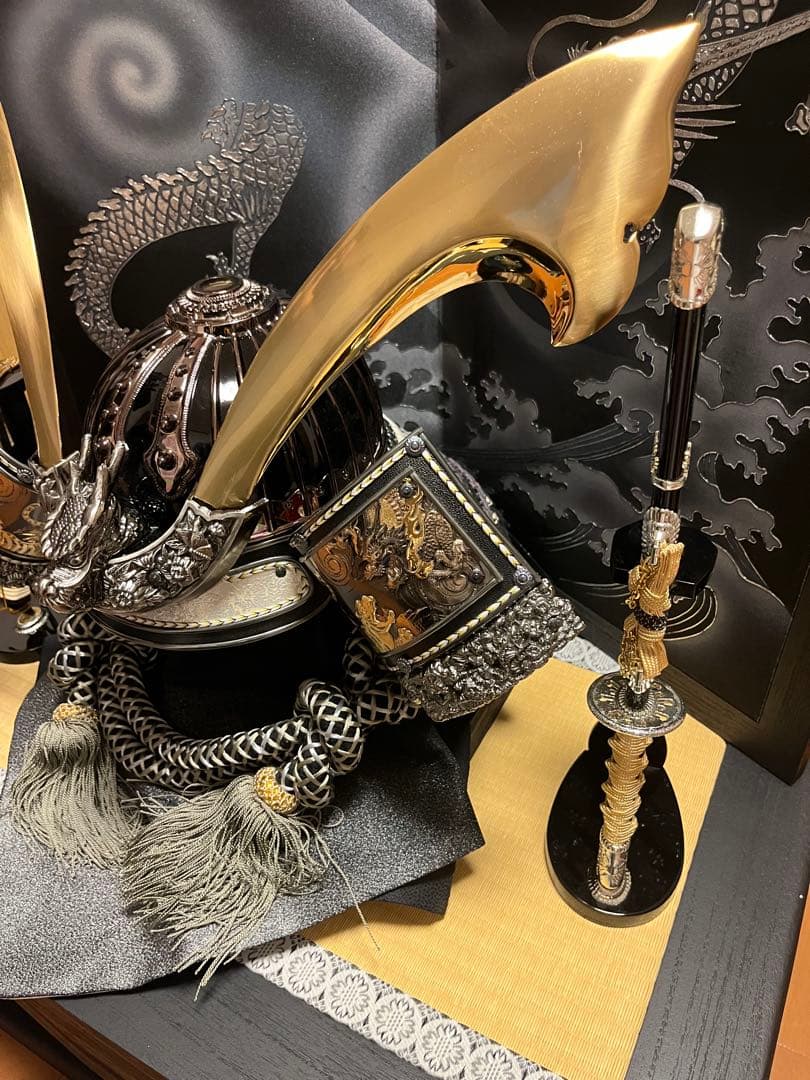 日曜日まで再お値下げ！美品！五月人形 着用兜　端午の節句収納平飾り