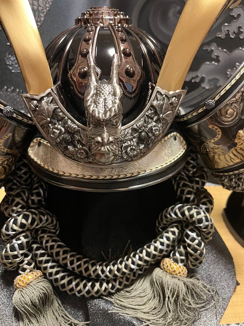 日曜日まで再お値下げ！美品！五月人形 着用兜　端午の節句収納平飾り