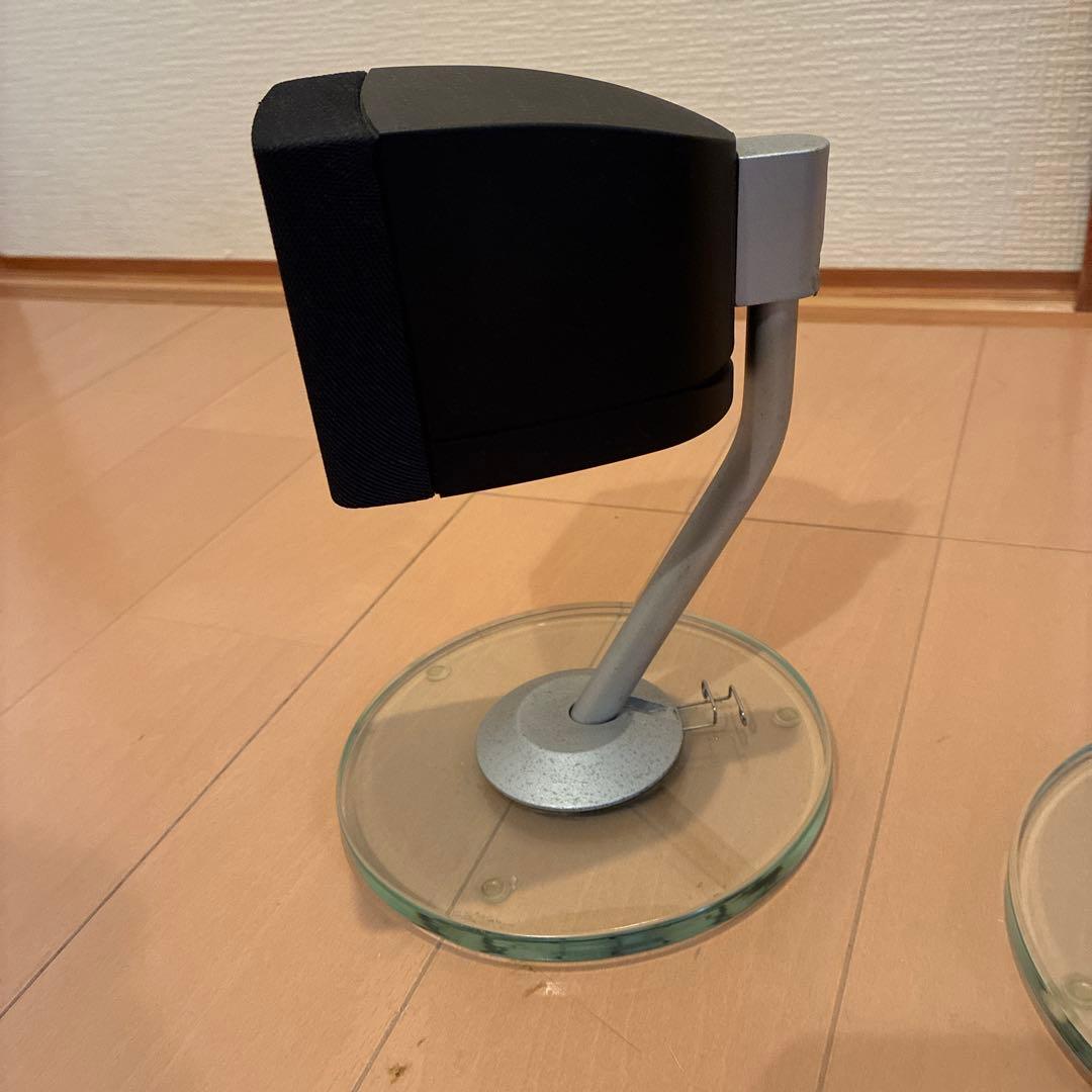 BOSEキューブ サテライトスピーカー ガラススタンド付き