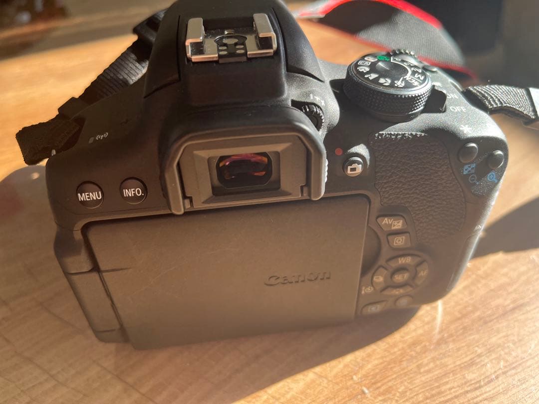 Canon 1眼レフ　kissx8i