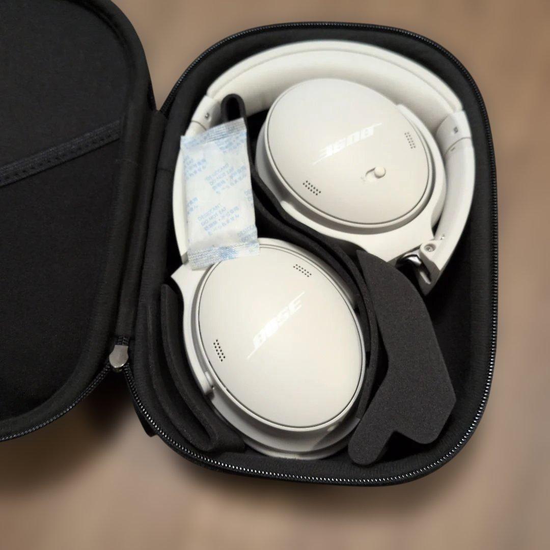 たまちゃん　Bose QuietComfort ワイヤレスヘッドホン