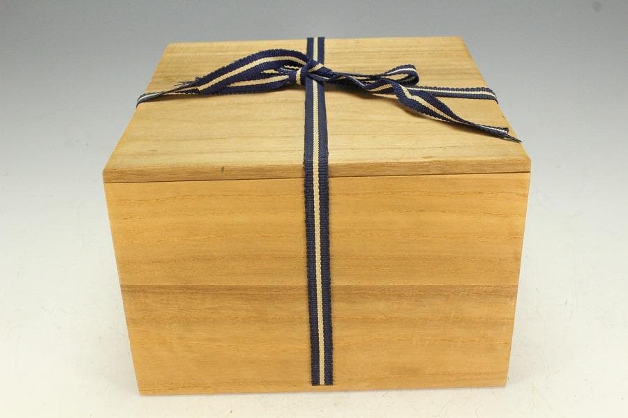 無形文化財 十三代 太郎右衛門 朝鮮唐津片口 共箱 未使用(K-ZE378)