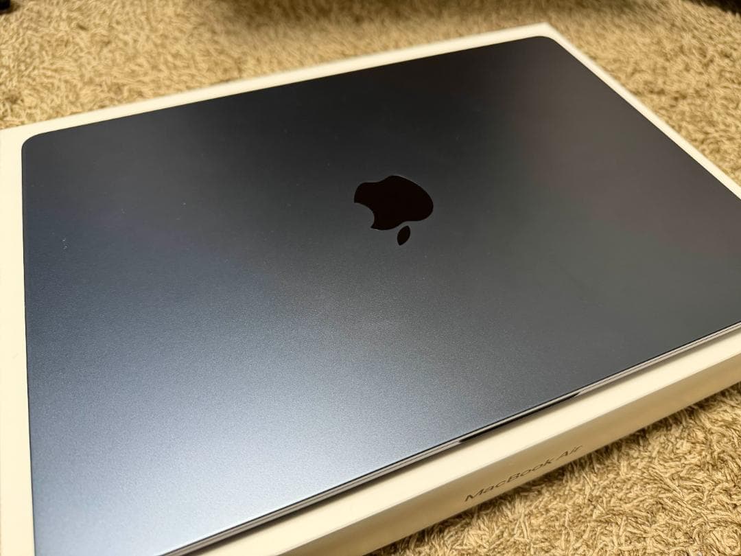 MacBook Air 15 M3 24GB 1TB（本体のみ）