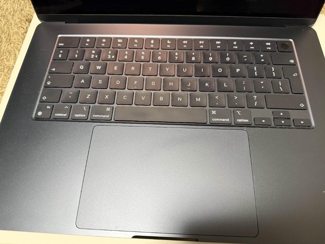 MacBook Air 15 M3 24GB 1TB（本体のみ）