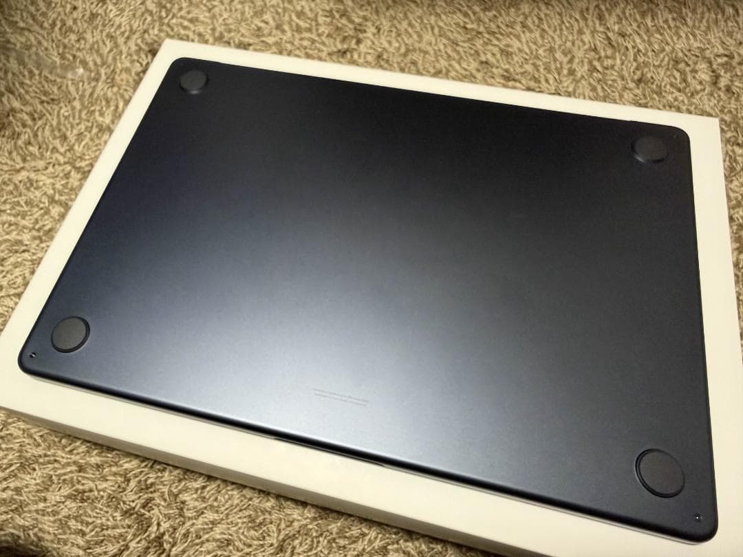 MacBook Air 15 M3 24GB 1TB（本体のみ）