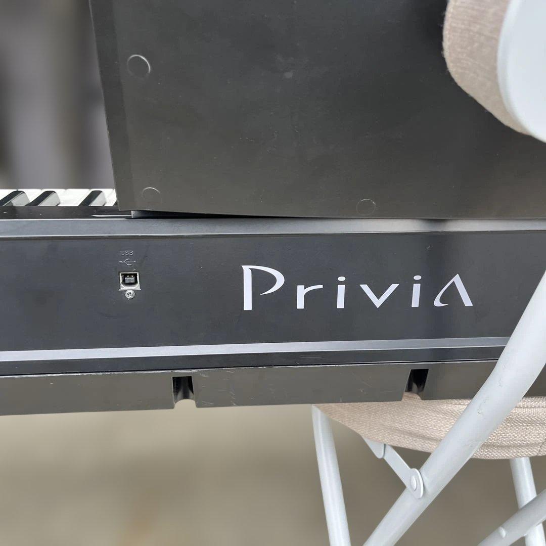 CASIO 電子ピアノ Privia PX-135 ※送料込み