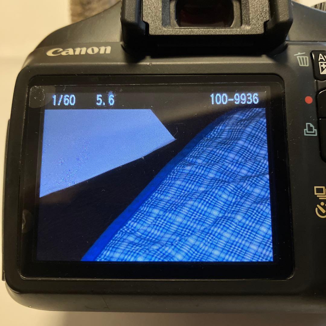 Canon EOS Kiss X50 本体、おまけレンズと付属品