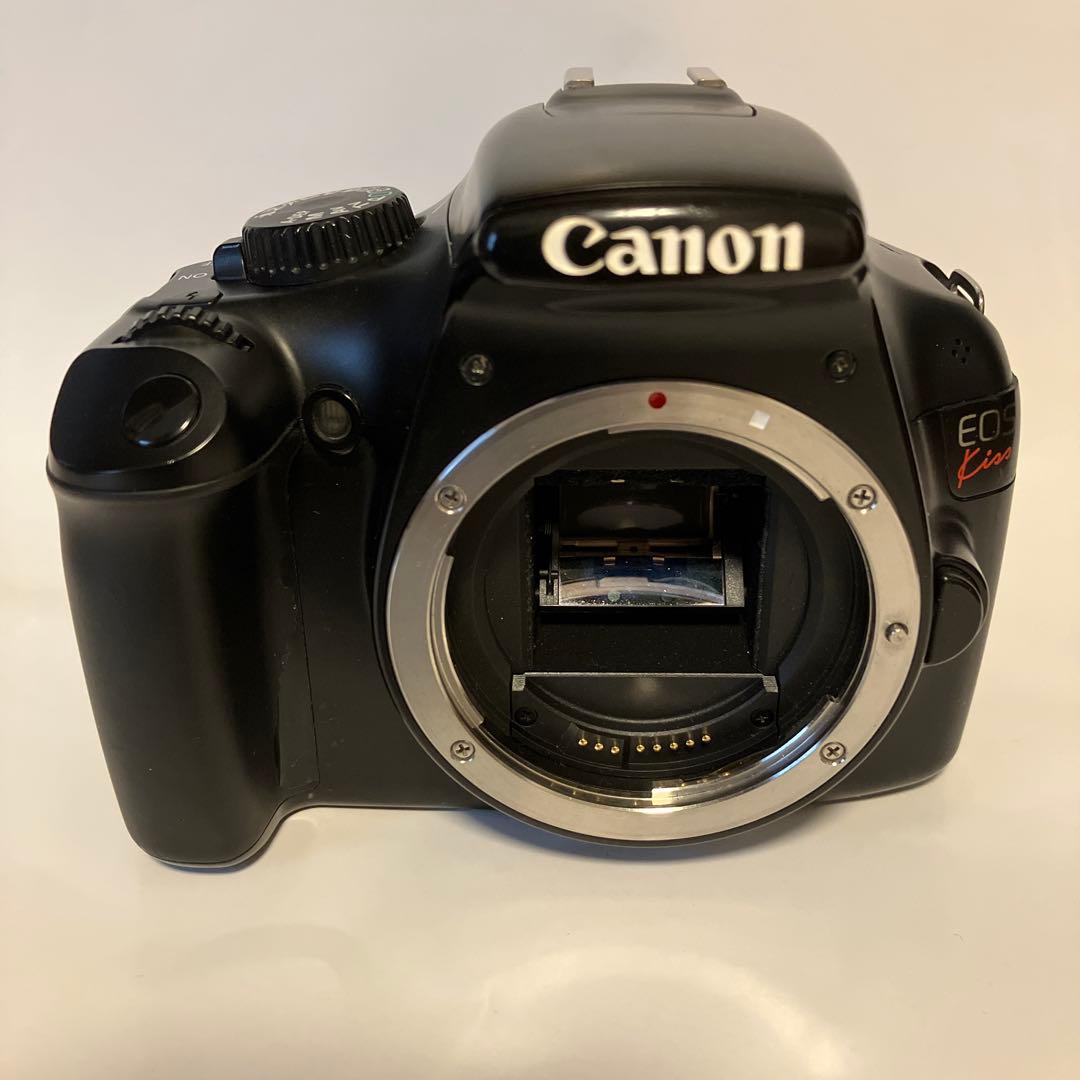 Canon EOS Kiss X50 本体、おまけレンズと付属品