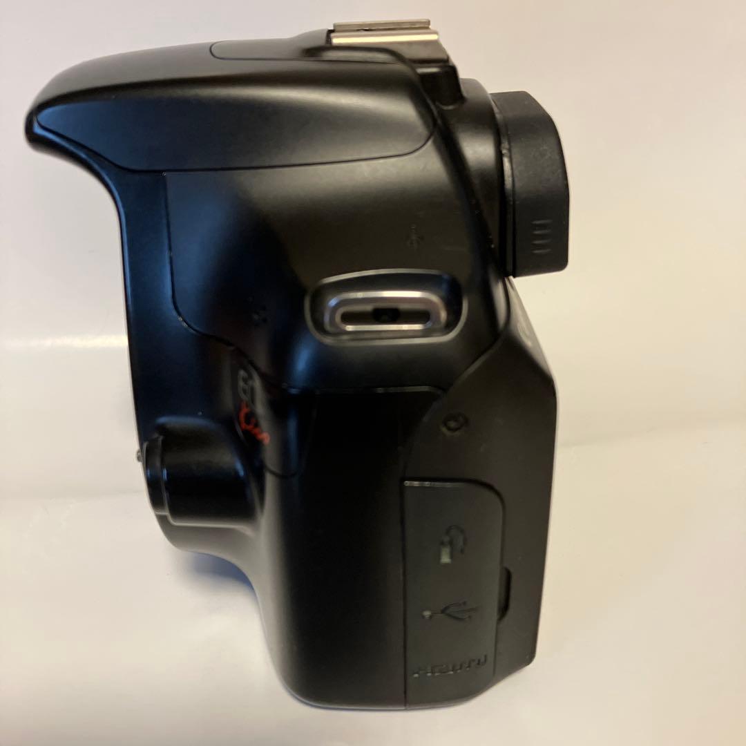 Canon EOS Kiss X50 本体、おまけレンズと付属品