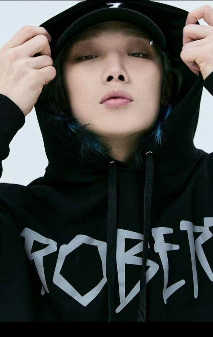 IKON　BOBBY　パーカー