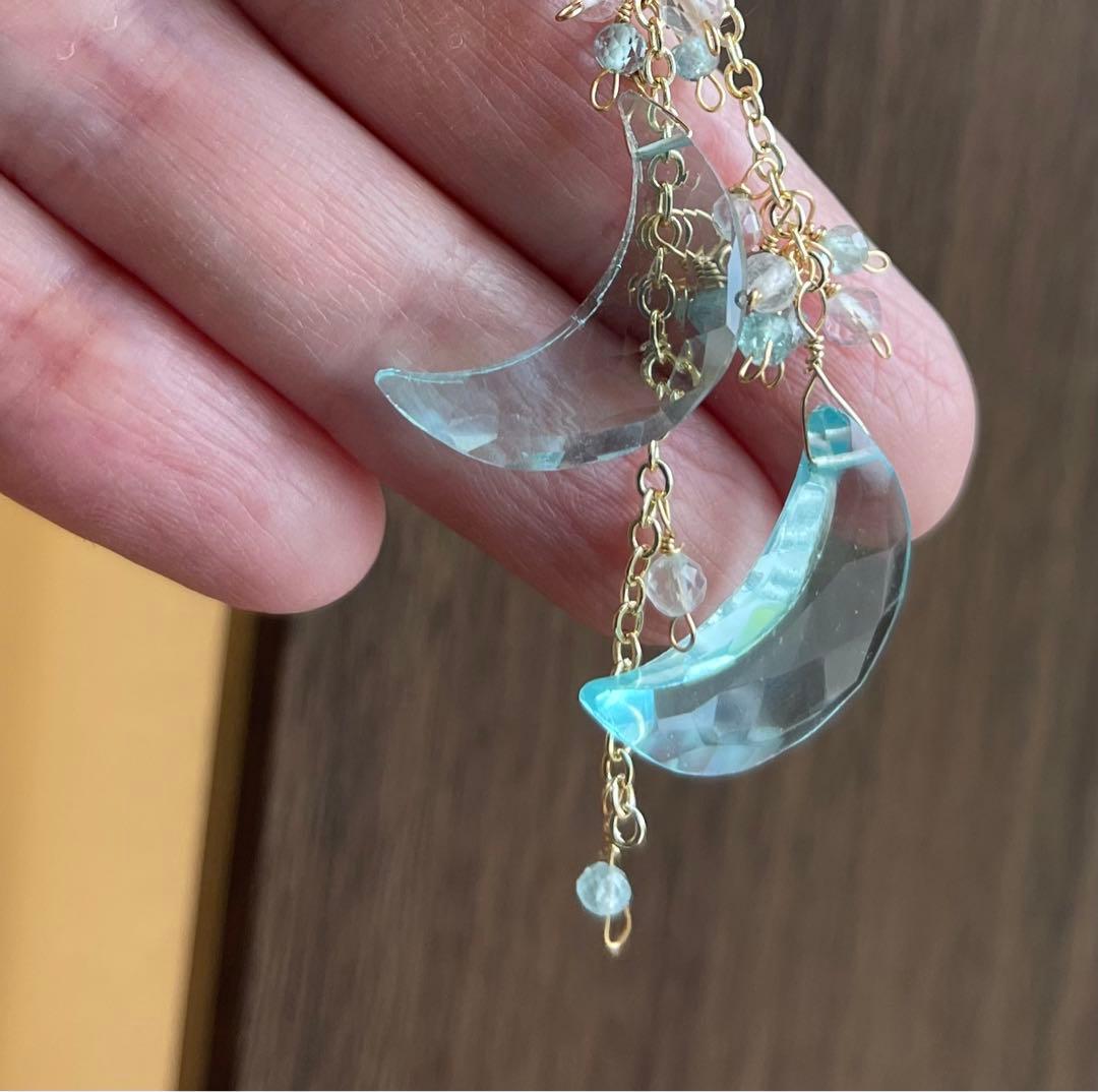 最終値下げブルートパーズカラークォーツ月のアシンメトリーピアスチャーム☆