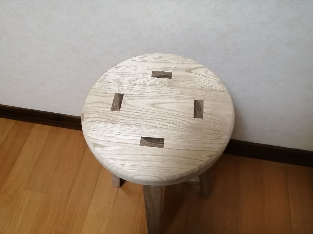 栗材スツール　高さ52cm　丸椅子　stool