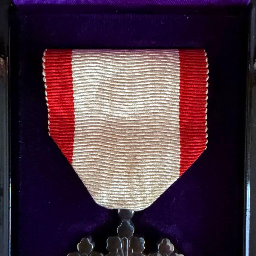 勲八等白色桐葉章 旧日本軍 勲章