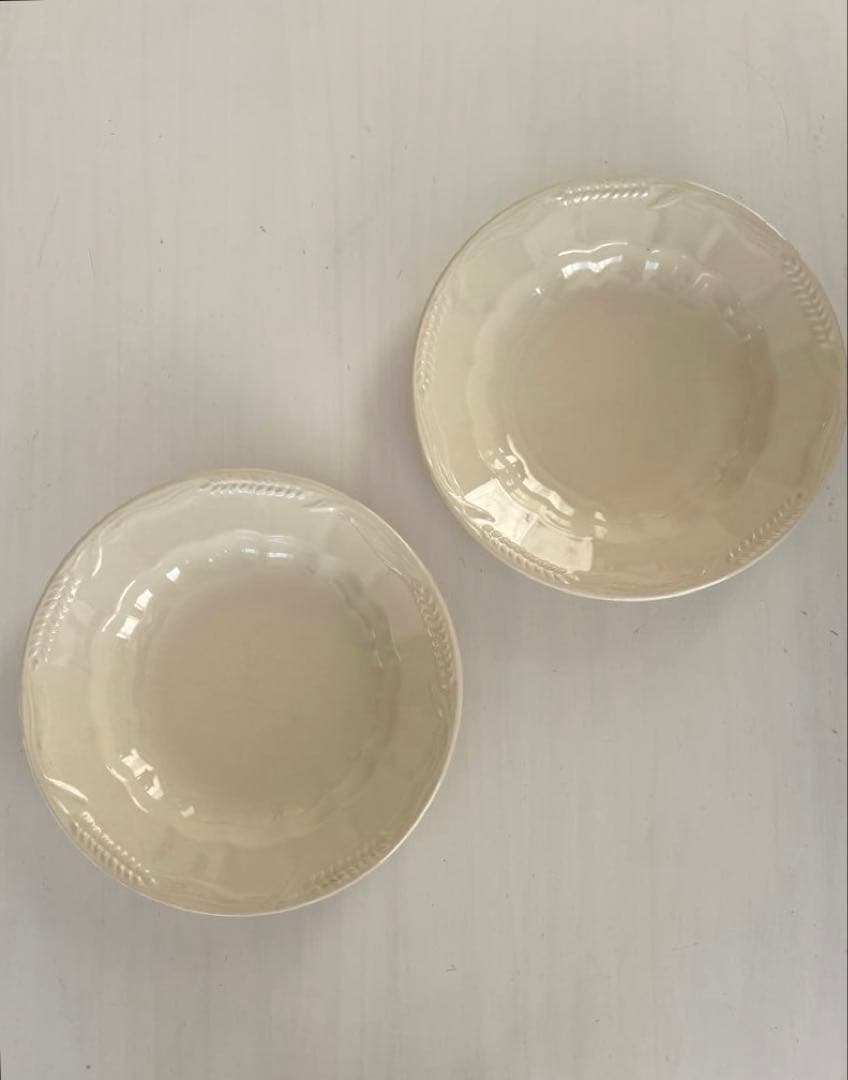 フランスアンティーク　麦の穂のレリーフ　アイボリーのスーププレート2枚セット